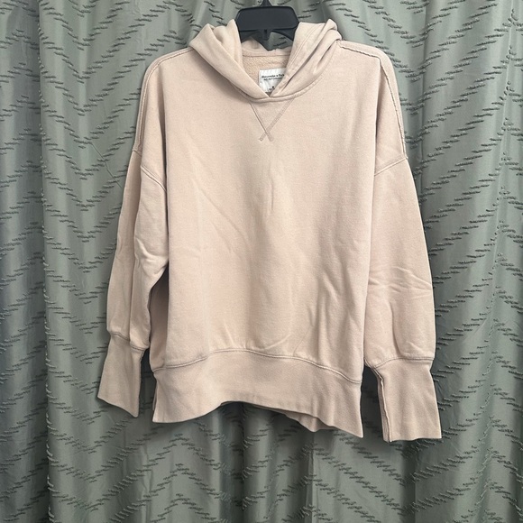 Abercrombie & Fitch Tops - Abercrombie & Fitch beige Hoodie size M